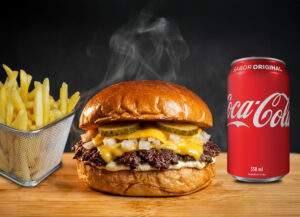 Combo Smash Burger Clássico + Acomp + Bebida