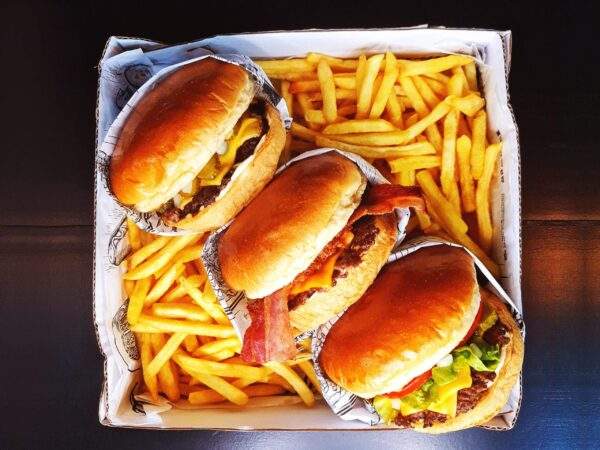 BOX TRIPLE 3 Smashes Burgers + Fritas G